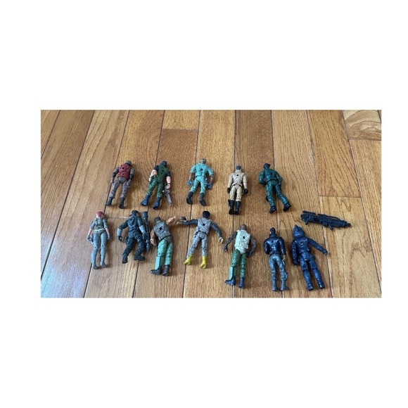 Bundle 12 action Figures Lot Military Soldiers Army Men Toy Figures with Weapon - Picture 8 of 9